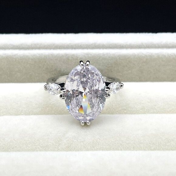 .925 Sterling Silver with Large Oval White Diamond Cubic Zirconia Ring Size 6 - Picture 4 of 10